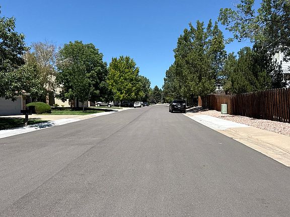 5th image of 2485 S Truckee Way