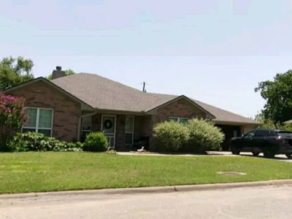 213 Bryant St, Pottsboro, TX 75076