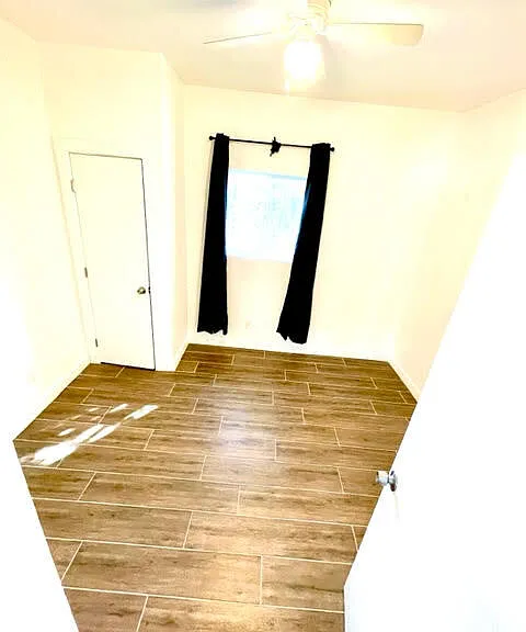 1437 E Diamond St #A — Photo 10