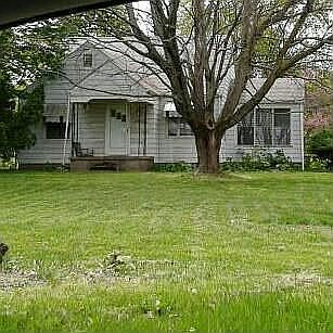 2nd image of 3403 Raible Ave