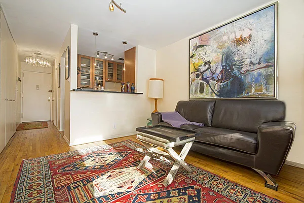 Sold by Compass | media 1