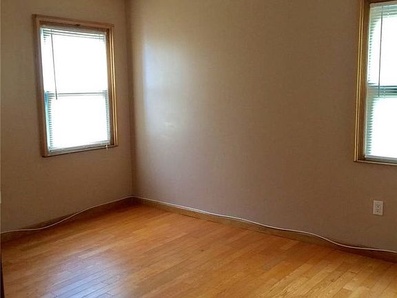 4th image of 6115 229th St #1