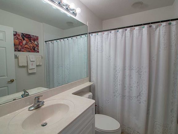 4th image of 25046 Peacock Ln APT 101