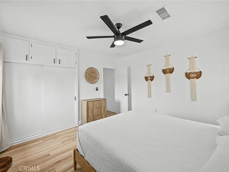 55585 Onaga Trl — Photo 24