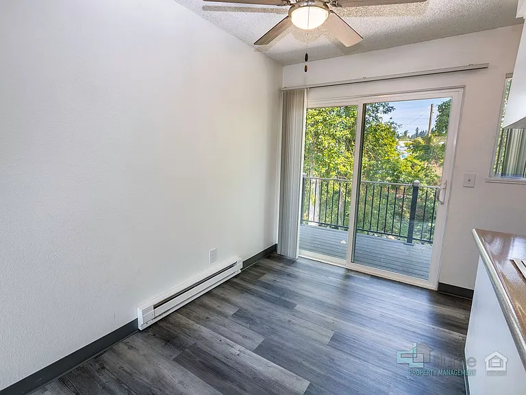 Brookside at Johnson Creek Apartments — Photo 39