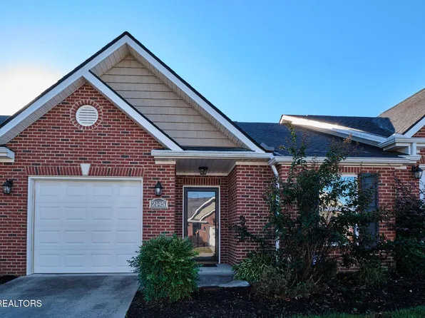 2145 Beacon Light Way, Knoxville, TN 37931