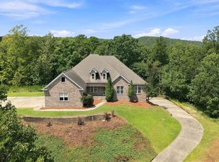 8504 Woodview Ln, Pinson, AL 35126