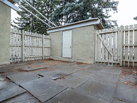 2nd image of 11010 Bonaventure Dr SE #1511