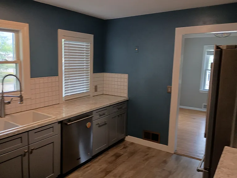 320 S Griffin St — Photo 9