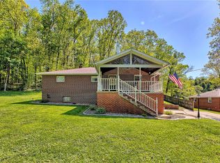 1757 Mount Pleasant Rd, Greensburg, PA 15601