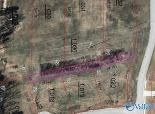 Legacy Cir, Arab, AL 35016