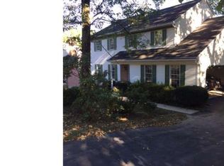 4512 Edgewood Dr, Reading, PA 19606