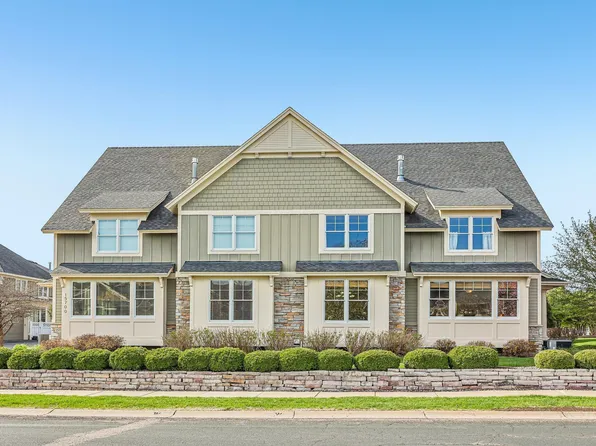 15704 Cobblestone Lake Pkwy, Apple Valley, MN 55124