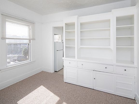5th image of 1808 3rd Ave Unit 20