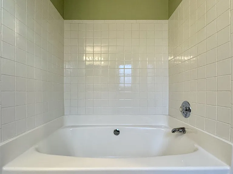 115 Zane Dr — Photo 13