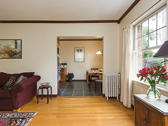 5th image of 5810 Cowen Pl NE APT 407