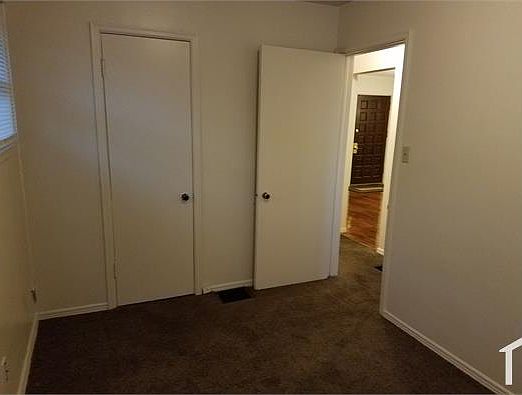 5th image of 979 E 14th Ave