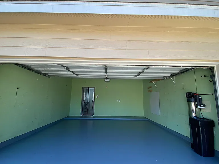 16659 Newglen Ln — Photo 22