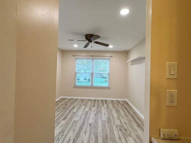 2 Churchill Cir — Photo 47