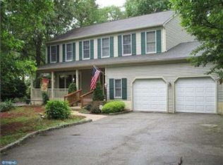 1 Hill Ct, Medford, NJ 08055