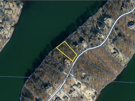 2nd image of 10 Stonehaven Dr