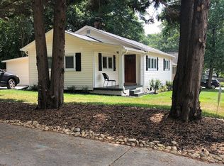 39 Druid St, Greenville, SC 29609