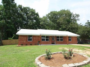 3420 Marguerite Dr, Pearl, MS 39208