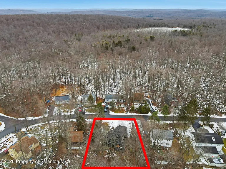 1379 Winding Way — Photo 41
