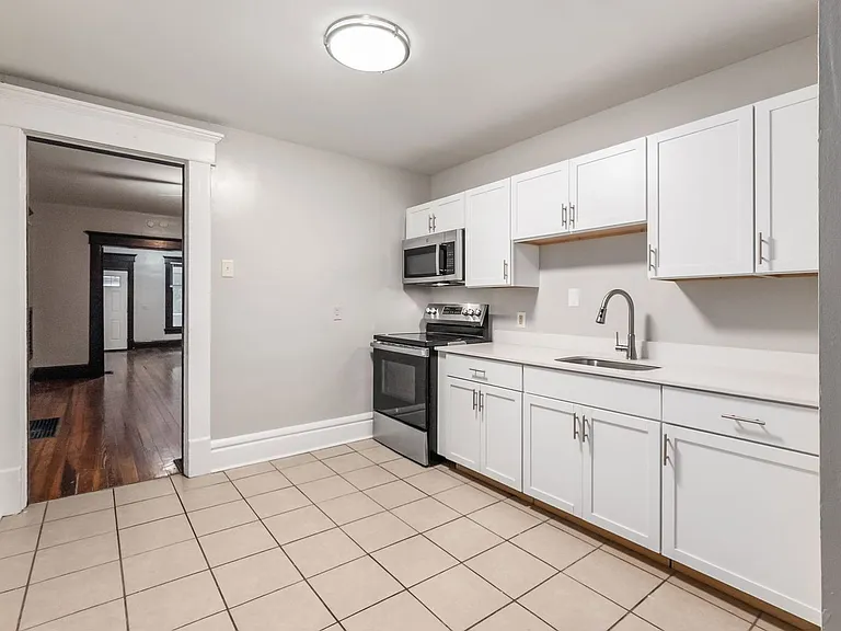 25 E Blake Ave — Photo 11