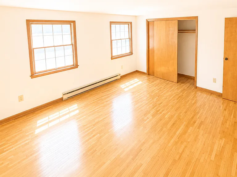 152 McCarty Ave — Photo 45
