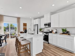 116 Washington St N, Hammonton, NJ 08037