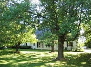 17503 Beaverton Rd, Capron, IL 61012