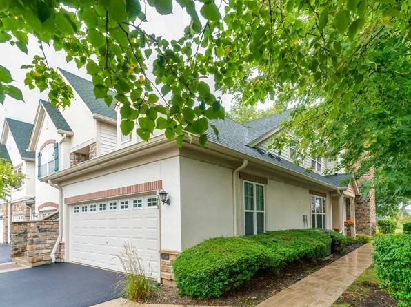 210 Shadow Creek Cir Unit 210, Vernon Hills, IL 60061