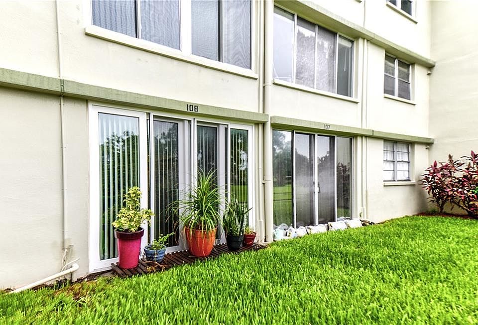 1st image of 4885 1st St NE APT 108