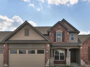 1082 Bridleridge Crossing Spur, High Ridge, MO 63049