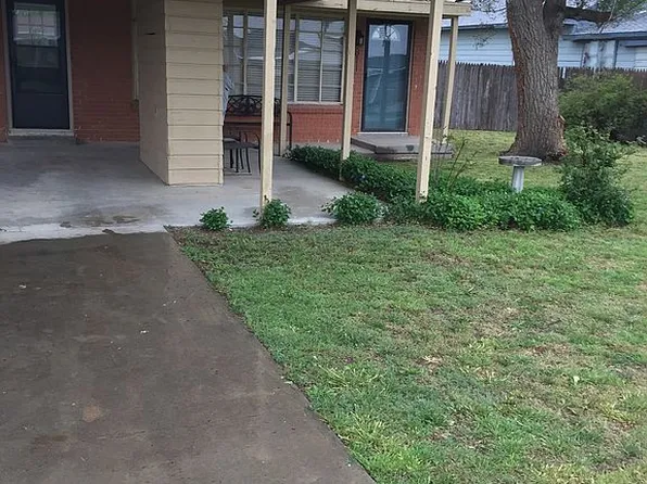 811 Avenue R, Sunray, TX 79086