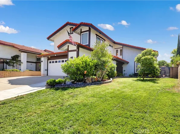 18 Old Wood Rd, Pomona, CA 91766