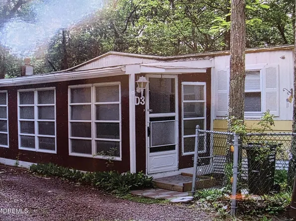 525 E Main Street #D3, Tuckerton, NJ 08087