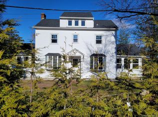 424 Centre Island Road, Oyster Bay, NY