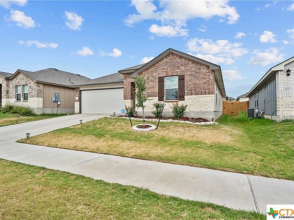 4th image of 9613 Falme Ln