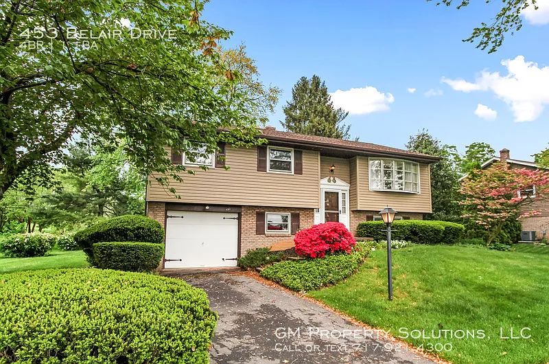 453 Belair Dr photo 1