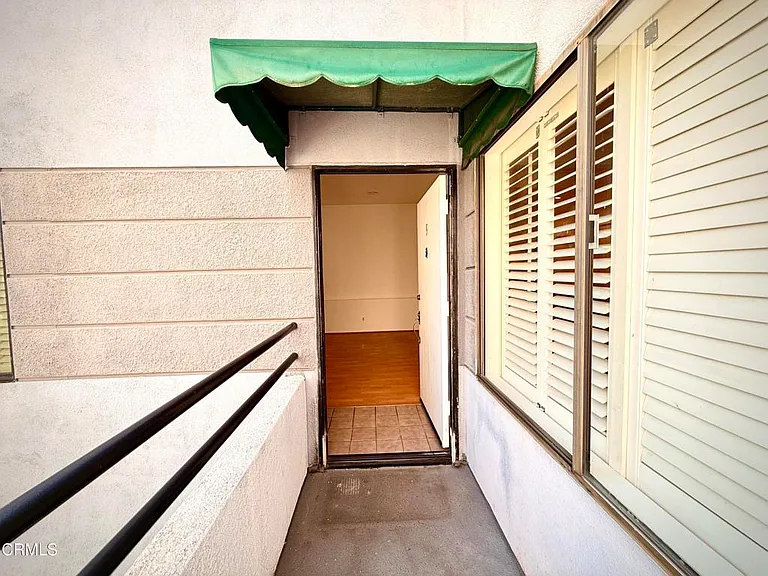 360 S Los Robles Ave #9 — Photo 7
