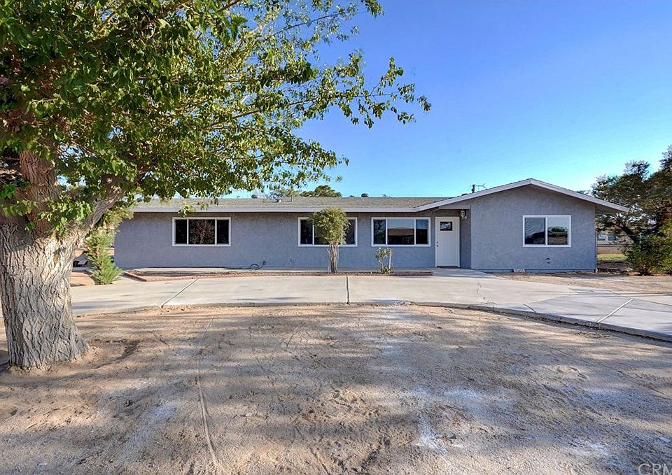1st image of 16475 Manzanita St