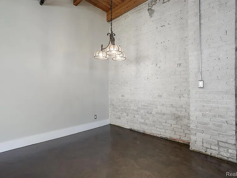 6533 E Jefferson Ave #413W — Photo 13