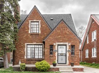 17601 Santa Rosa Dr, Detroit, MI 48221