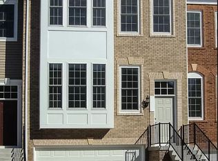 3261 Theodore R Hagans Dr NE, Washington, DC 20018