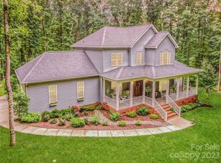 15633 Oxydendrum Hill Rd, Davidson, NC 28036