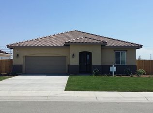 15503 Carparzo Dr, Bakersfield, CA 93314