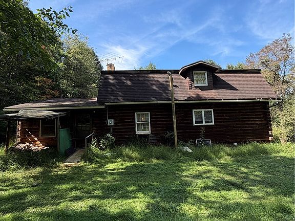 2nd image of 265 Jack Rd
