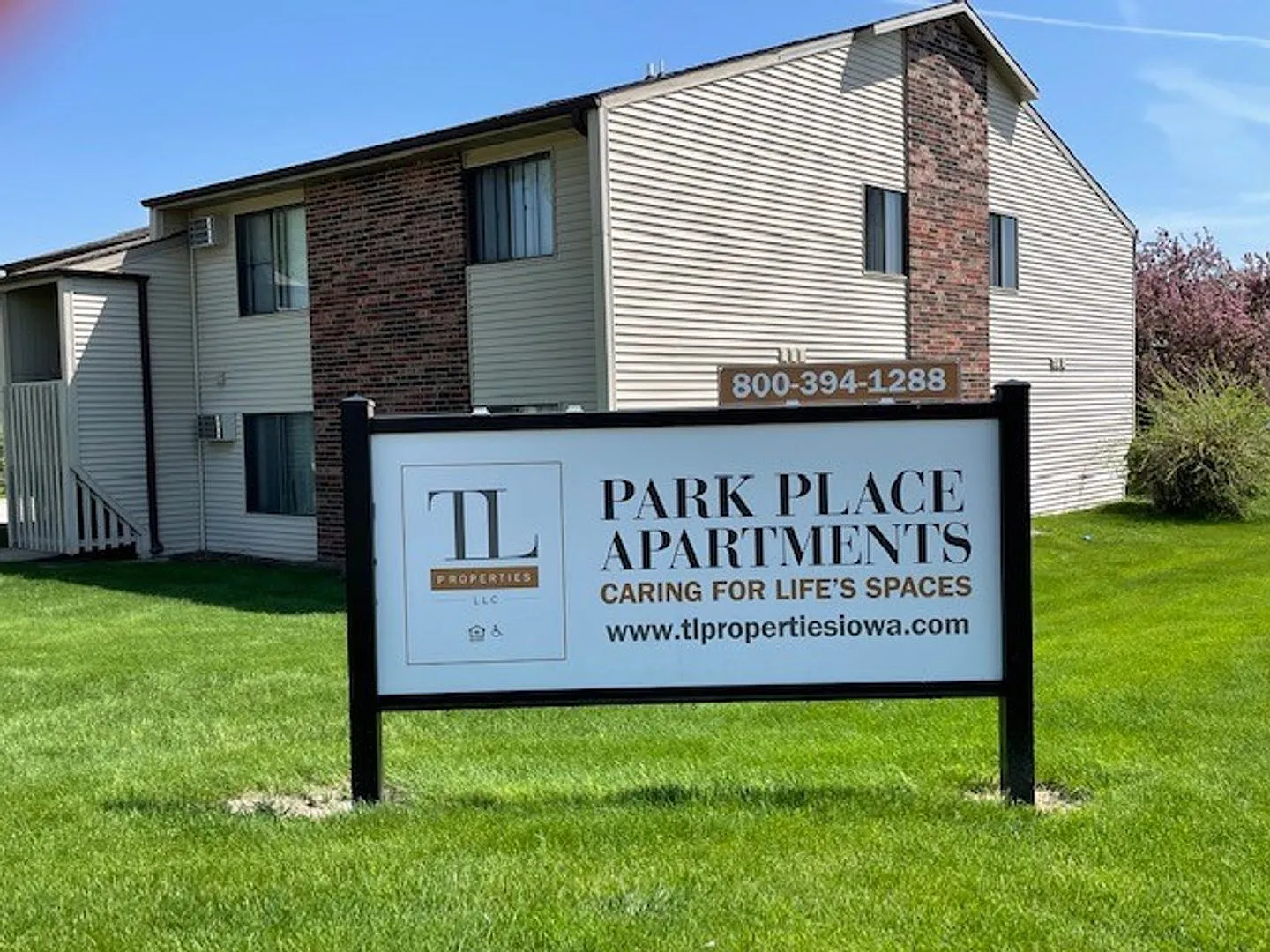 Park Place Apartments — Photo 4